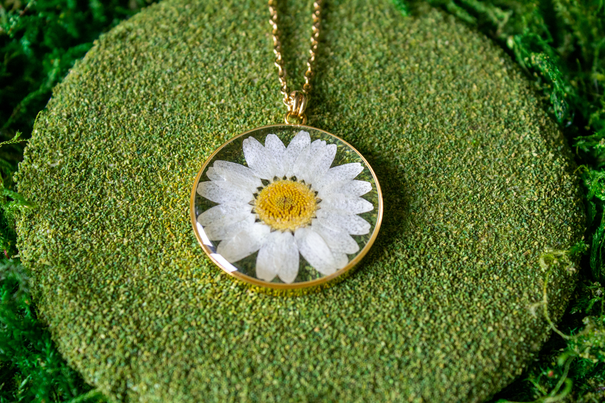 Daisy Necklace