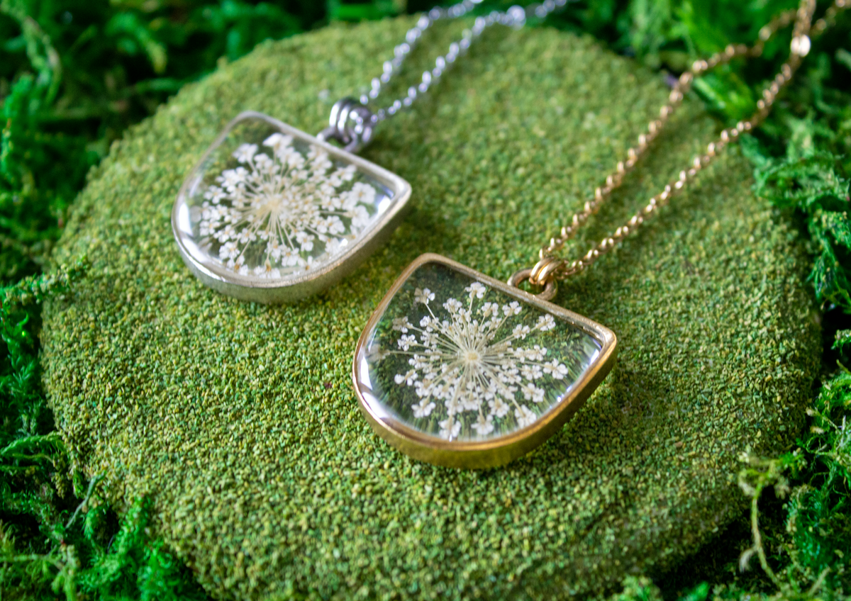 Queen Anne's Lace Necklace