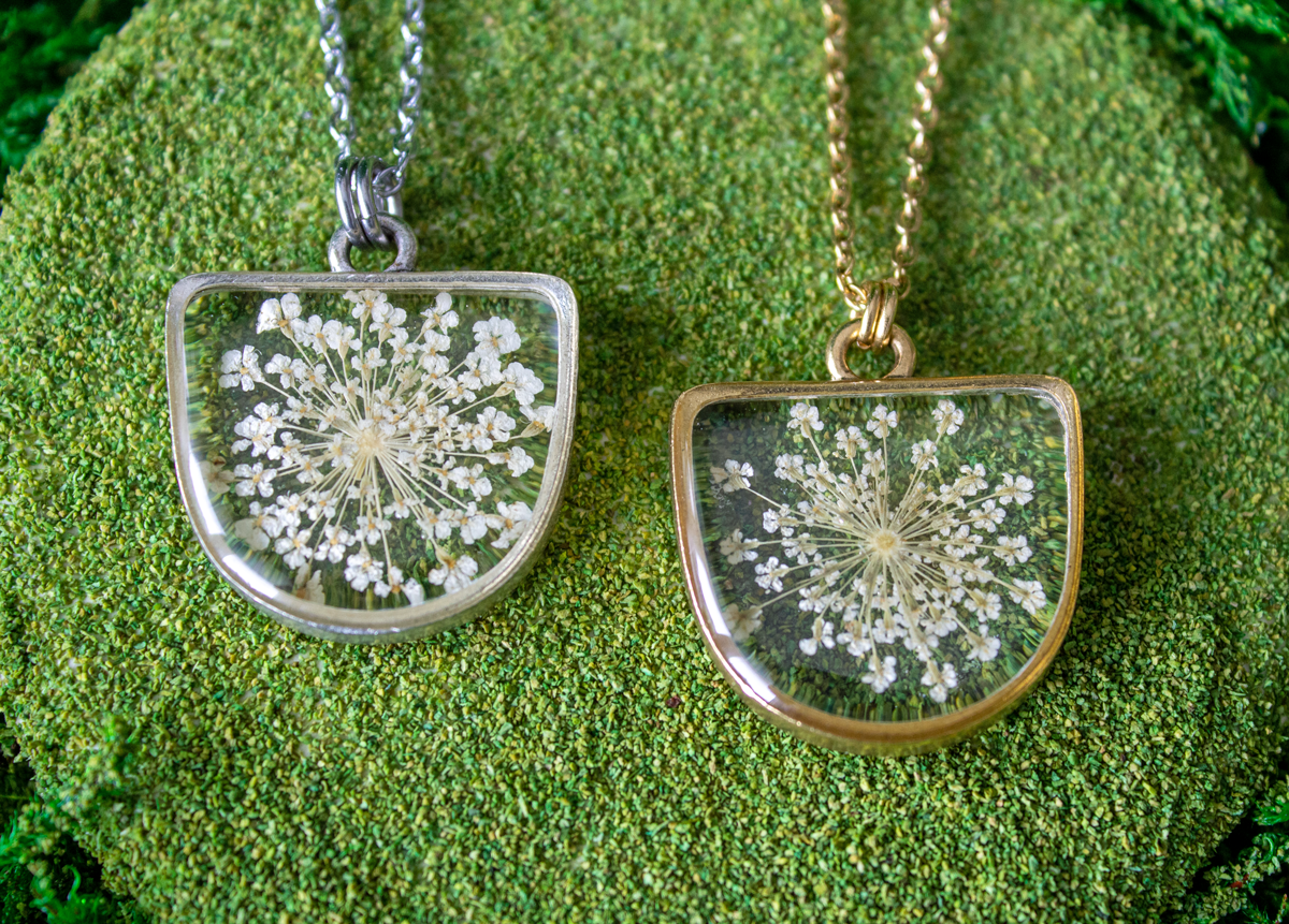 Queen Anne's Lace Necklace